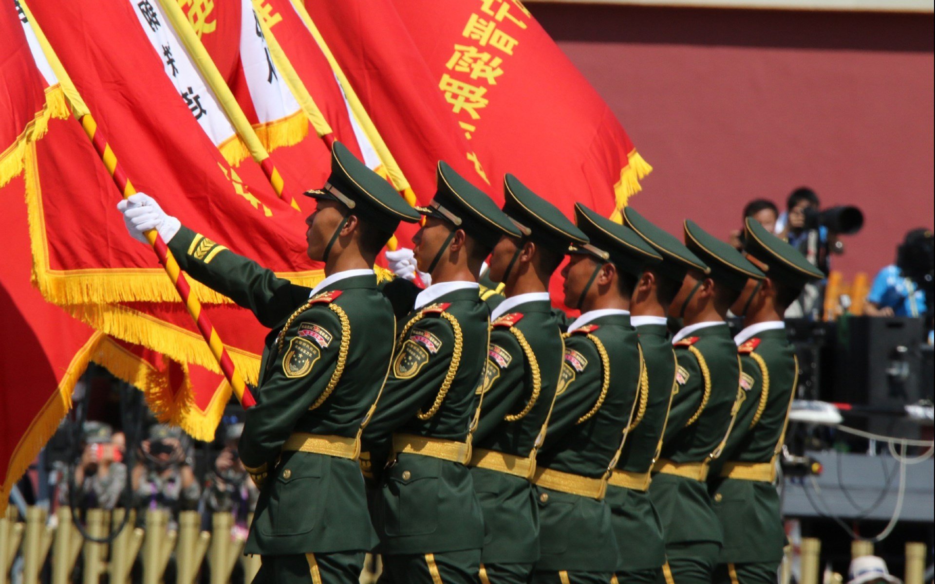 莫伊：全黑队的“墙壁”级防守者，scrum中稳如磐石