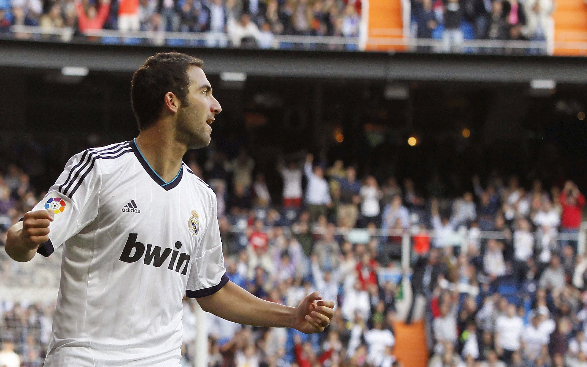 “意甲年轻力量崭露头角，成就赛季精彩一幕”，意甲年轻门将