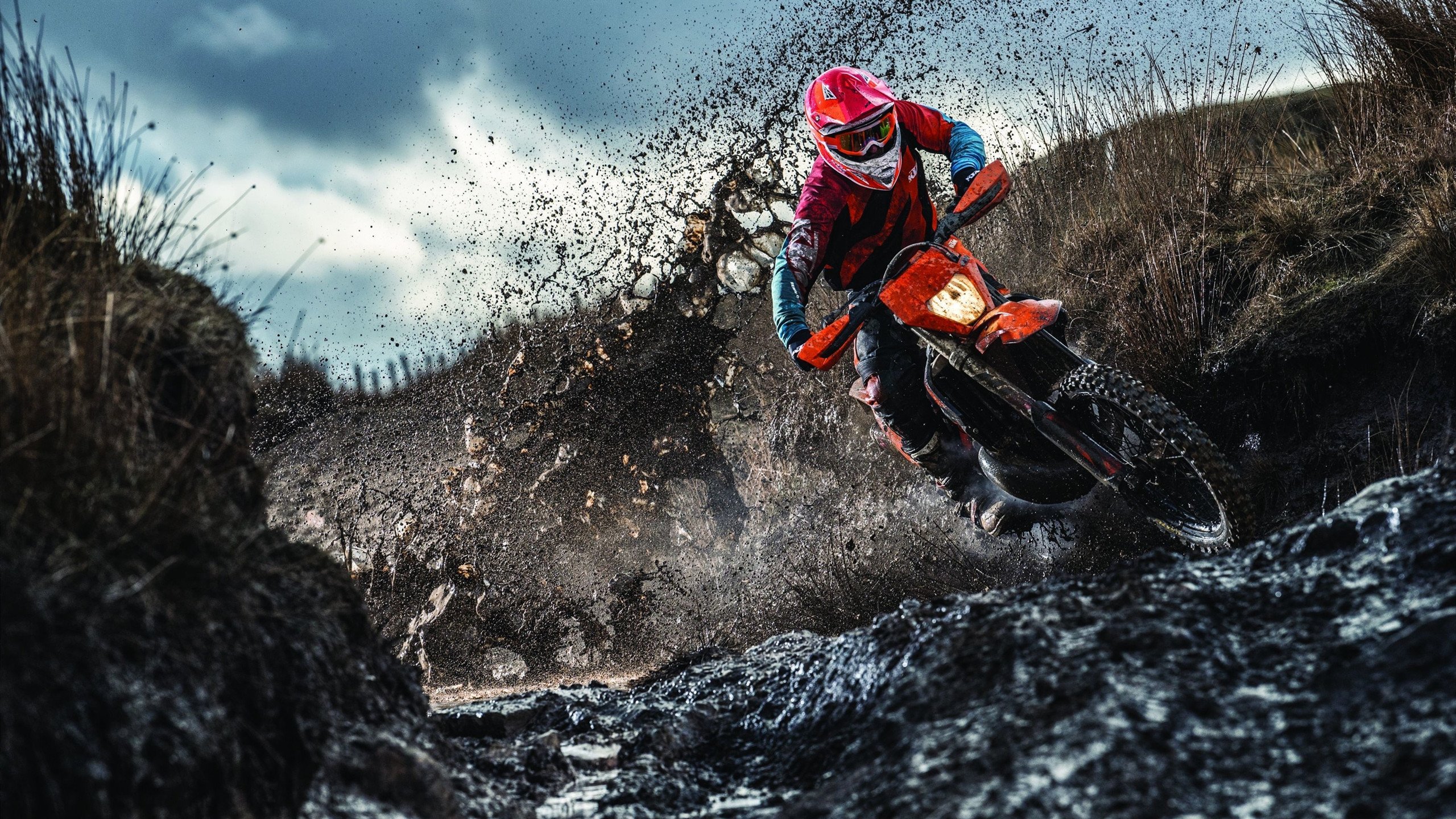 爱游戏电脑版官网-约基奇家族故事登上HBO纪录片，展现欧洲篮球血统，约基奇采访视频